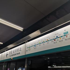 国产精品自在拍一区二区av
